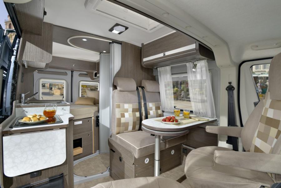 Интерьер Globecar Roadscout R 2014 года  (фото 3 из 11)